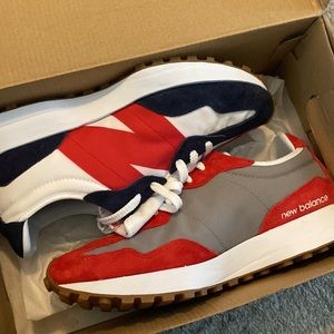 New Balance 327